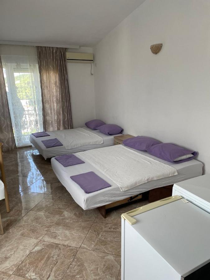 Apartments Neda Sutomore Kültér fotó